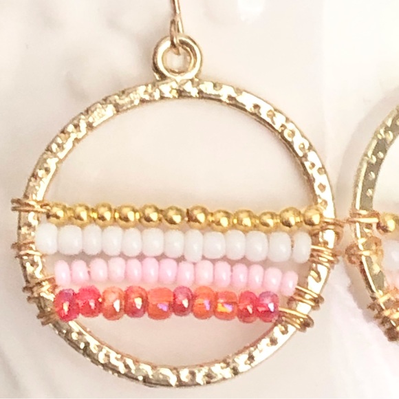 New Hand Beaded Wrapped Wire Dangle Hoop Earrings Striped Pastel Pink Unique - Picture 4 of 6